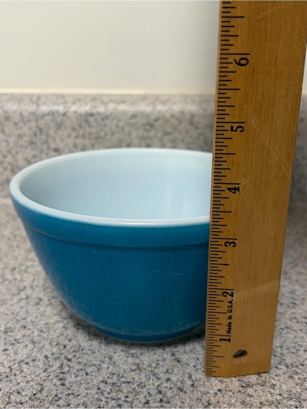 Pyrex Bright Blue Mixing Bowl - Picture 6 of 7